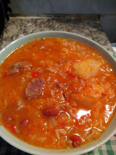 Una foto de Guiso con porotos de frutillas