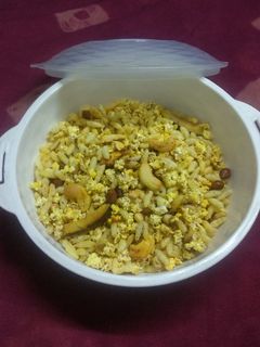 ધાણી મમરા નો ચેવડો રેસીપી મુખ્ય ફોટો