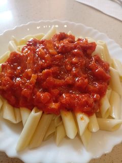 Una foto de Macarrones con chorizo y bacon