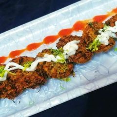 A picture of Shepu bhaji ke pakora(Dill Leaves).