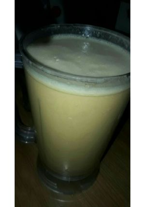 Una foto de Licuado de banana y naranja