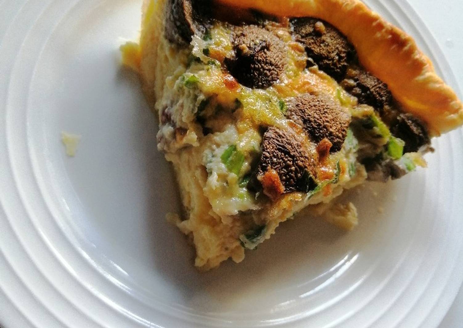 Mushroom and spring onion quiche Recipe by Wine Snob V Cookpad