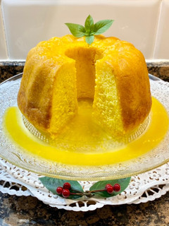 Una foto de Pastel de naranja muy húmedo