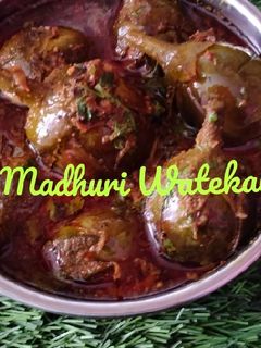 मसाला वांगी (Masala Vangi Recipe In Marathi) रेसिपी चे मुख्य फोटो