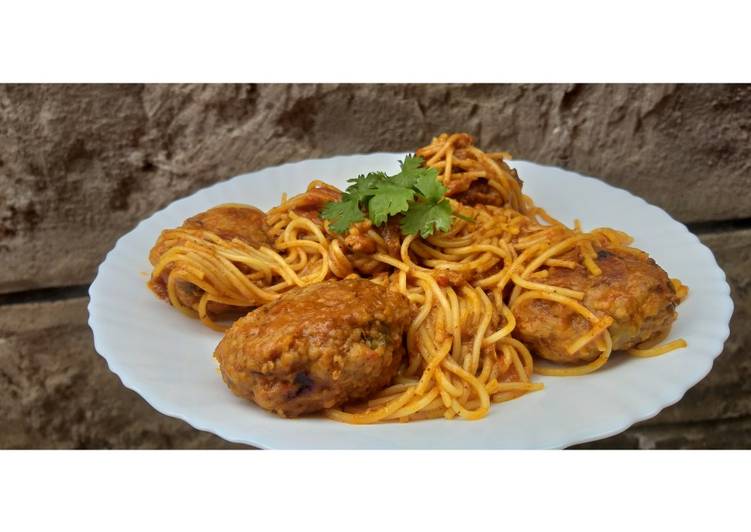 Steps to Prepare Ultimate Spaghetti and Meatballs #4weekschallenge #Charityrecipe