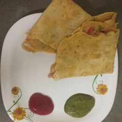 A picture of Besan ka chilla.