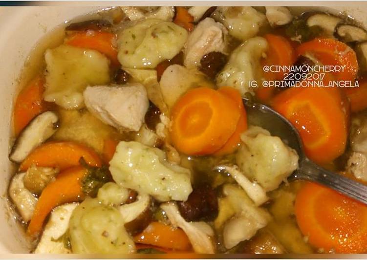 Chicken Clear Soup with Dumplings in Slow Cooker (Crock pot)