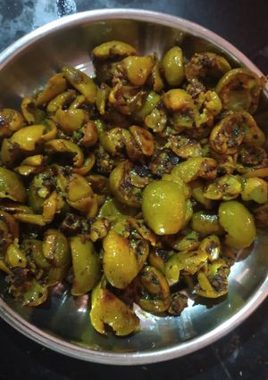 કાચા ગુંદા નો સંભારો રેસીપી મુખ્ય ફોટો