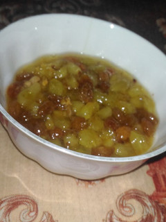 A picture of Grapes chutney.