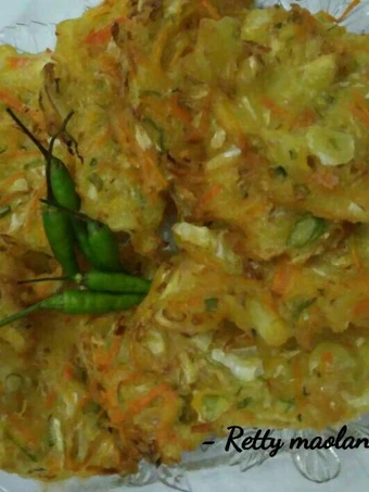 Langkah Mudah untuk Membikin Resep 🍀Bakwan sayur / bala bala kriuk🍀 yang Bisa Manjain Lidah Anti Ribet, Mantap