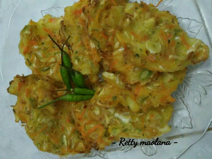Langkah Mudah untuk Membikin Resep 🍀Bakwan sayur / bala bala kriuk🍀 yang Bisa Manjain Lidah Anti Ribet, Mantap