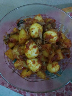 Foto resep Sambal goreng kentang dan telur puyuh