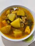 Sopa de pata de res (alta en colageno)