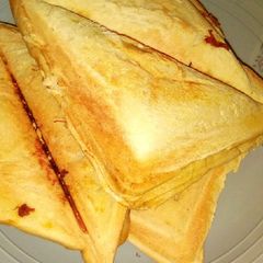A picture of Toasted bread👩‍🍳.
