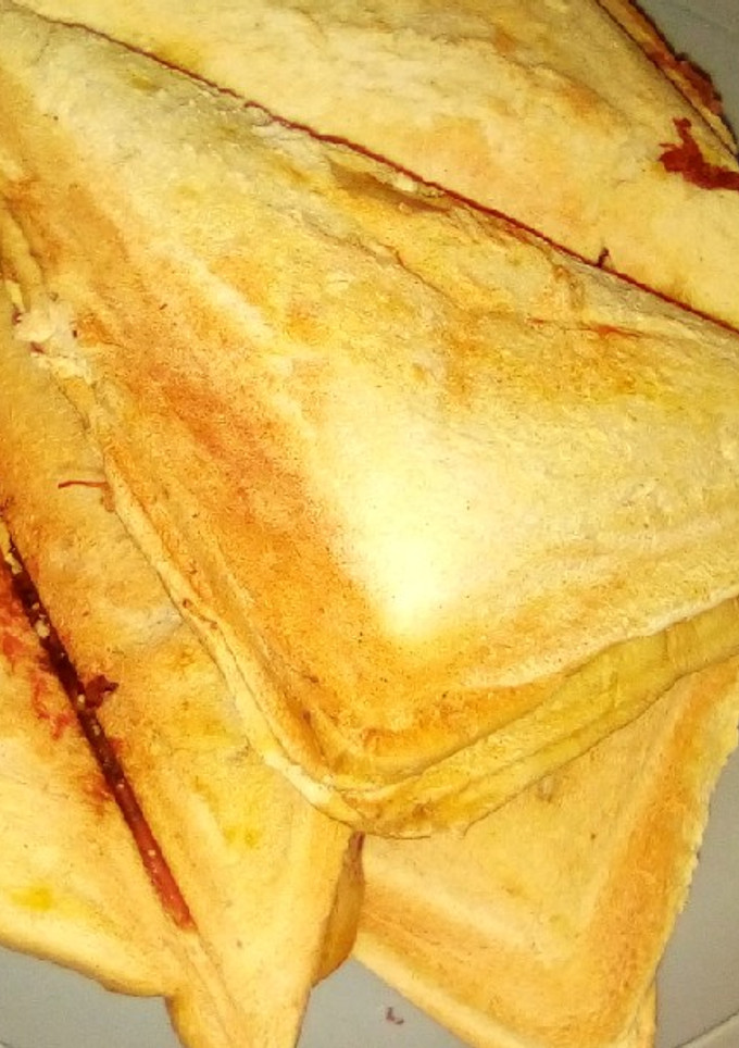 A picture of Toasted bread👩‍🍳.