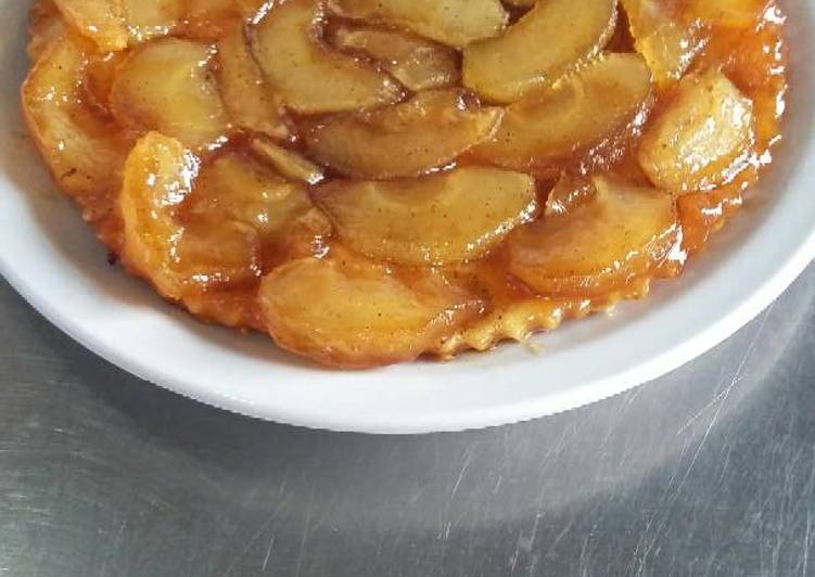Tarta Tatin