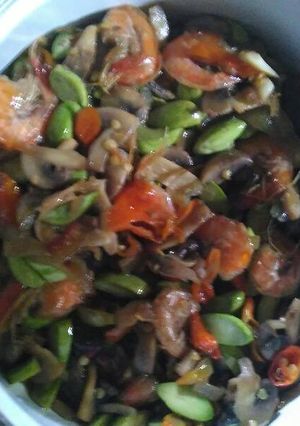 Foto resep tumis jamur udang pete xpres