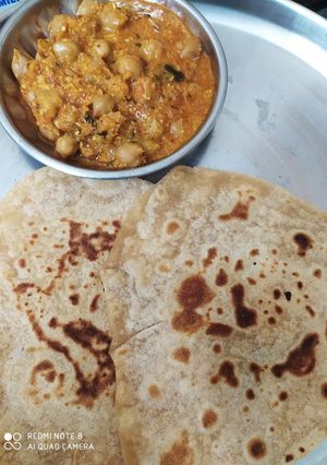 A picture of Choley chana (chickpeas curry).