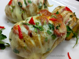 Baked cheesy potatoe