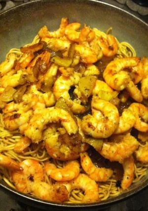 Une photo de Nouilles chinoises sautées aux crevettes