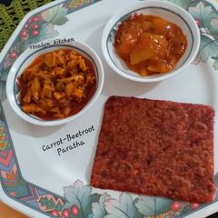 A picture of Carrot-Beetroot Paratha.
