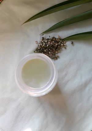 Hình của món Sữa đậu xanh hạt sen lá dứa.