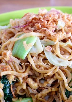 Foto resep Mie goreng chinese food