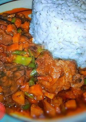 A picture of Tomatoes vegetable stew.
