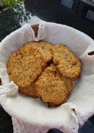 Una foto de Galletas de avena con jengibre y granola...🍪🍪