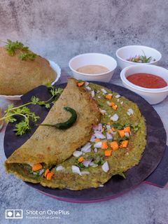 पेसारट्टू डोसा (Pesarattu dosa recipe in Hindi) रेसिपी मुख्य फोटो