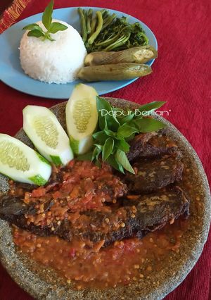 Foto resep Penyet lele sambal terasi