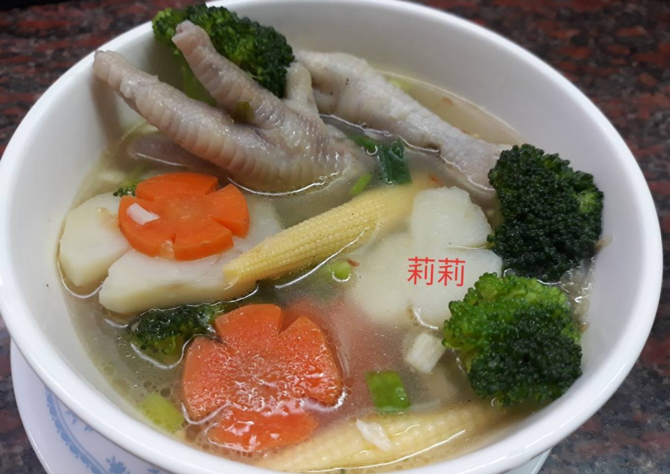 Sup Ceker Ayam 雞腳湯