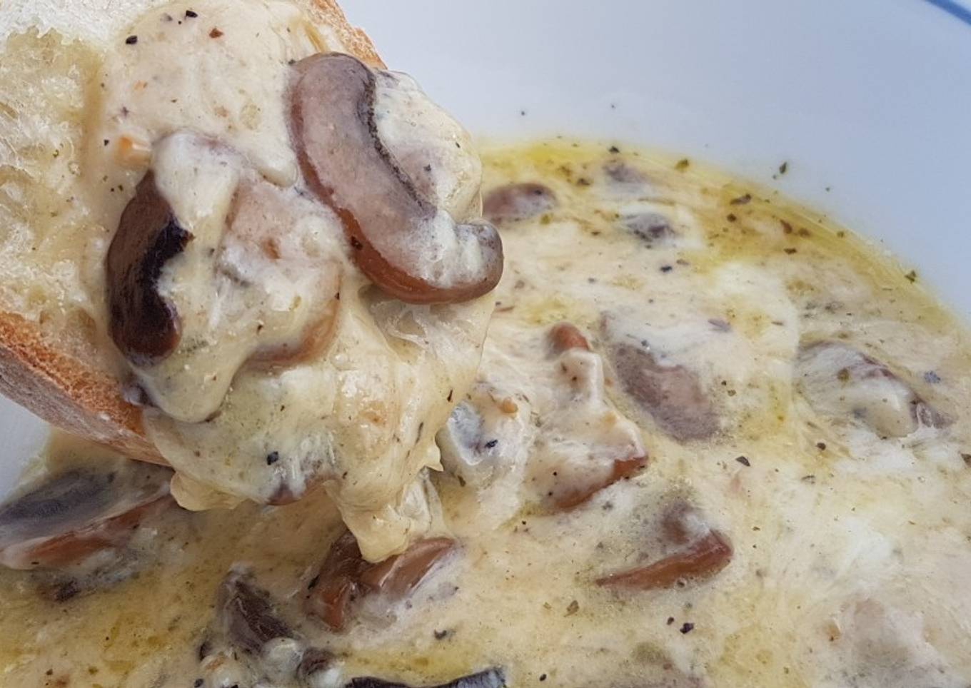 Baked Mushroom and Cheese Dip