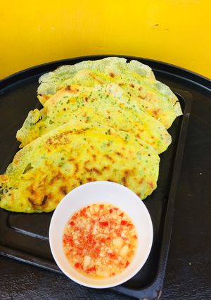 Hình của món Bánh xèo thịt vịt.