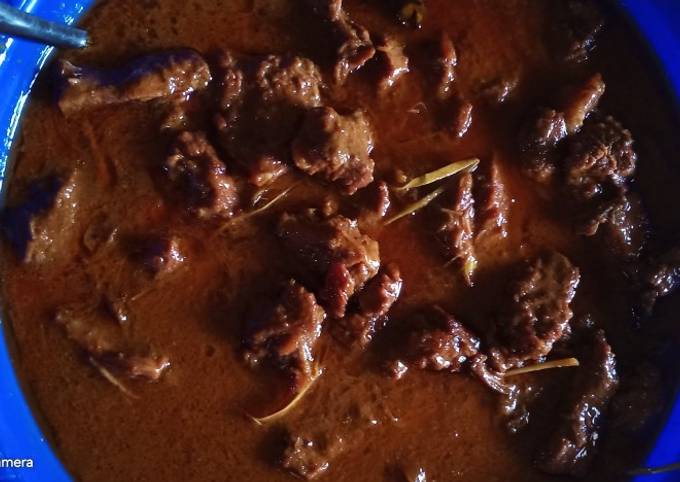 Semur daging sapi