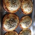 Empanadas de hojas de remolacha y ricota