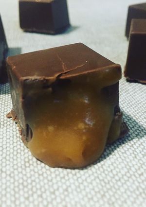 Une photo de Chocolat coeur caramel beurre salé