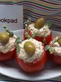 Pomodori ripieni con acciughe