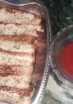 आलू के सैंडविच (Aloo ke sandwich recipe in hindi) रेसिपी मुख्य फोटो