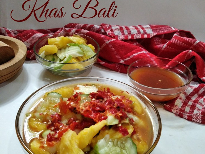 Resep *Rujak Kuah Pindang Khas Bali* yang Bikin Ngiler