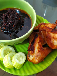 Foto resep Ayam Sambal Hitam Madura