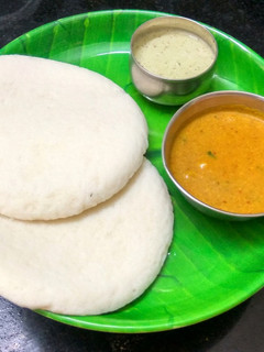 {தட்டு இட்லி} செய்முறை முக்கிய புகைப்படம்