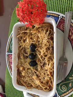 Una foto de Pastas con carne guisada al horno