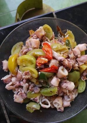 Foto resep Cumi Asin Pedas Tomat Ijo