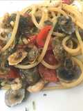 Spaghetti patelle vongole e cilieggino