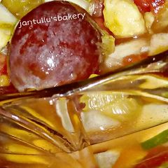 A picture of Fruits salad.