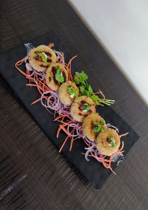 A picture of Dahi kabab (curd kabab).