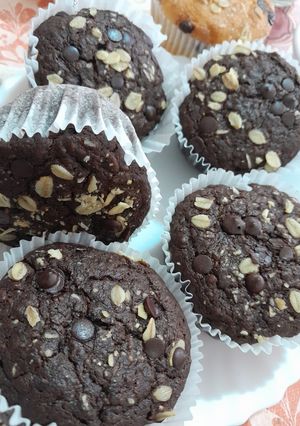 صورة لوصفة مادلان صحي بفرينة القمح الكامل 🌾🇩🇿بذوق الشوكولا الغني🍫