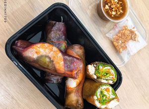 Hình của món Gỏi cuốn healthy.