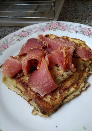 Una foto de Tostadas francesas saladas!